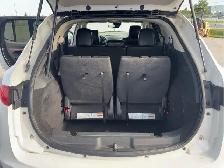 2012 Lincoln MKT - Photo 25