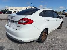 2011 Ford Fiesta - Photo 5