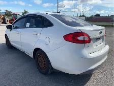 2011 Ford Fiesta - Photo 7