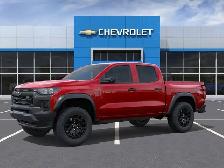 2026 Chevrolet Colorado 4WD Trail Boss Crew Cab Short Box 4-Whee - Photo 2