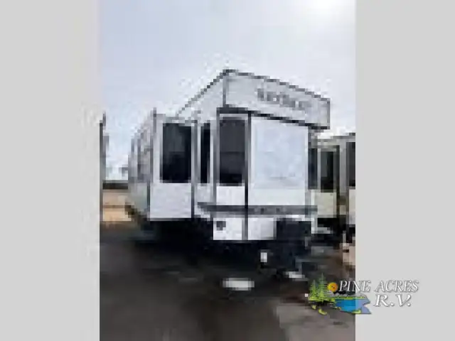 2025 Keystone RV Retreat 391FSRL 2 Lofts
