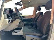2024 Chrysler Grand Caravan SXT - Photo 12