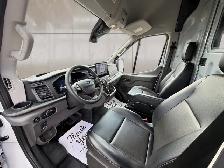 2026 Ford Transit T-250 148' Hi Rf 9070 GVWR RWD - Photo 8