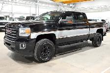 2018 GMC Sierra 3500HD Z71 Crew Cab - 4x4 - ONE OWNER - ALL TERR - Photo 2