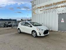 2016 Toyota Prius C Remote Start | Power Lock - Photo 3