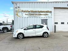 2016 Toyota Prius C Remote Start | Power Lock - Photo 8