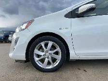 2016 Toyota Prius C Remote Start | Power Lock - Photo 10