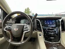 2016 Cadillac Escalade Luxury AWD 7 Passenger |Reverse Camera | - Photo 14