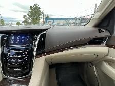 2016 Cadillac Escalade Luxury AWD 7 Passenger |Reverse Camera | - Photo 15