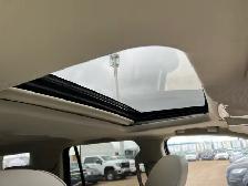 2016 Cadillac Escalade Luxury AWD 7 Passenger |Reverse Camera | - Photo 24