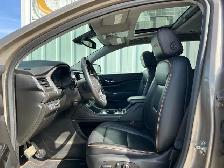 2022 GMC Acadia AT4 AWD 6 Passenger | Command Start | Power Tail - Photo 18