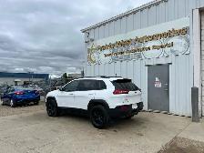 2018 Jeep Cherokee Trailhawk AWD | 2nd Set of Tires | Command St - Photo 7