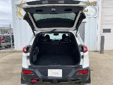2018 Jeep Cherokee Trailhawk AWD | 2nd Set of Tires | Command St - Photo 12