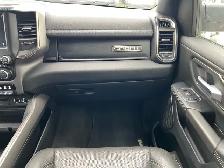2019 Ram 1500 Sport Crew Cab 5.7L V8 | Command Start | No Accide - Photo 19