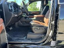 2025 GMC Sierra 1500 Denali Ultimate |  Diesel | No Accidents - Photo 18