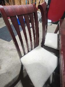 Table with 4 chairs - Photo 3