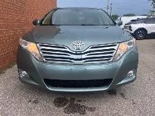2010 Toyota Venza 4dr Wgn V6 AWD - Photo 2