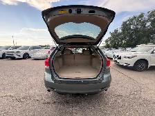 2010 Toyota Venza 4dr Wgn V6 AWD - Photo 27