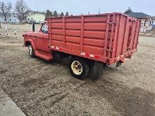 1968 Dodge Fargo Dump Truck - Photo 7