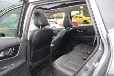 2017 Nissan Rogue - Photo 24