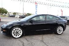 2022 Tesla Model 3 - Photo 3