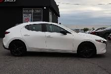 2021 Mazda MAZDA3 - Photo 8