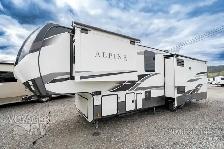 2021 Keystone Alpine 3650RL - Photo 4