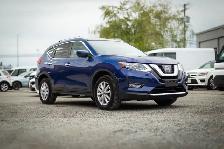 2017 Nissan Rogue SV. LOCAL BC VEHICLE. FULLY OPTIONED. - Photo 3