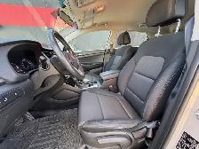 2016 Hyundai Tucson 2.0L Premium AWD. LOCAL BC VEHICLE. - Photo 11