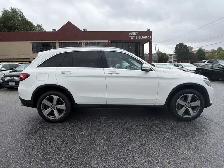 2019 Mercedes-Benz GLC300 4MATIC LOCAL BC VEHICLE. NO ACCIDENT. - Photo 8