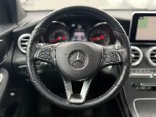 2019 Mercedes-Benz GLC300 4MATIC LOCAL BC VEHICLE. NO ACCIDENT. - Photo 12