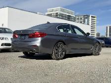 2018 BMW 5-Series 530i xDrive. LOCAL BC VEHICLE. M SPORT PACKAGE - Photo 5