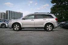 2009 Dodge Journey SXT. LOCAL BC VEHICLE. NO ACCIDENT. LOW KILOM - Photo 7