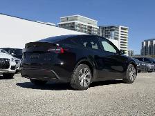 2023 Tesla Model Y Long Range AWD. LOCAL BC VEHICLE. ONE OWNER. - Photo 5