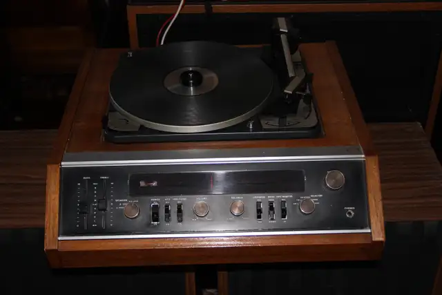 VINTAGE PERFECT ELECTRA 3000 / DUAL Stereo