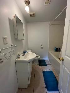 Room for rent - Photo 4