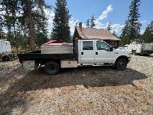 2004 Ford F450 - Photo 3