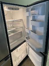 Réfrigérateur stainless 30'' congélateur au bas Amana - Photo 2