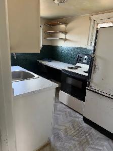 Two bedroom second floor apartment for rent. - Photo 2