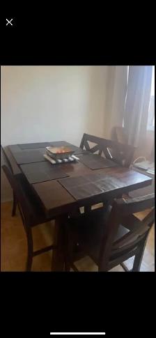 Ashley Dining Room Set – Table, 2 Benches & 4 Chairs