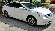 FOR SALE: 2012 Hyundai Sonata GLS (engine replaced in 2018) - Photo 4