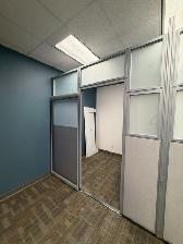 Cubicles / 2 Global BLVD privet offices with sliding door $2800 - Photo 2