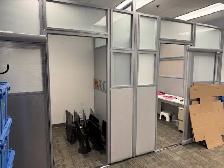 Cubicles / 2 Global BLVD privet offices with sliding door $2800 - Photo 3