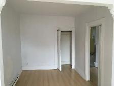 5 1/2 ensoleillé - Photo 2