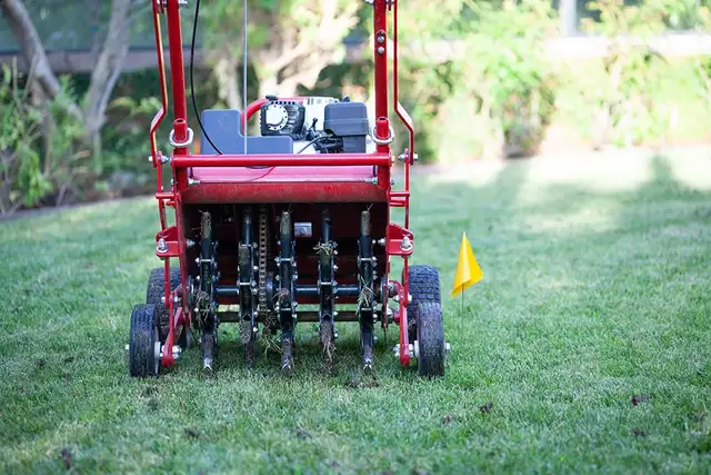 Lawn Aeration & Overseeding – Fall Lawn Service