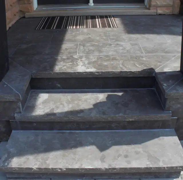 Antique Black Natural Stone Pavers and Coping