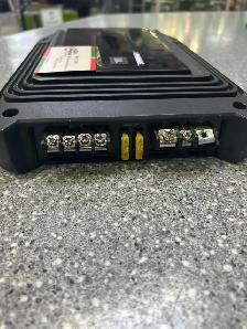 JBL GX-A3001 400 Watt Car Audio Amplifier - Photo 5