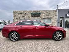 2017 Lincoln MKZ 4dr Reserve AWD 3.0L TWIN TURBO 400HP! - Photo 4