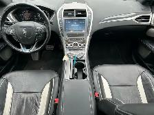 2017 Lincoln MKZ 4dr Reserve AWD 3.0L TWIN TURBO 400HP! - Photo 16