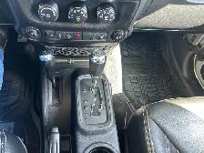 2014 Jeep WRANGLER UNLIMITED 4X4 SAHARA 3.6L V6 S&B COLD AIR INT - Photo 15